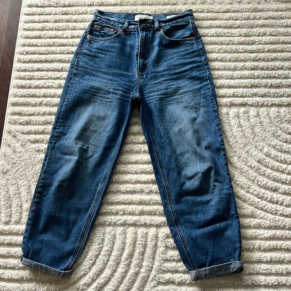 Denim Forum, Gia High Rise Carrot, size 28L
